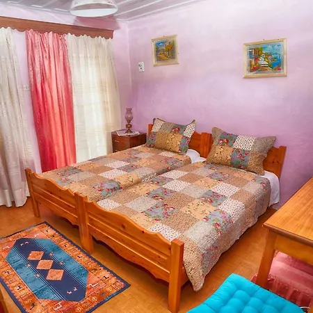 Дом отдыха Eleni's House *